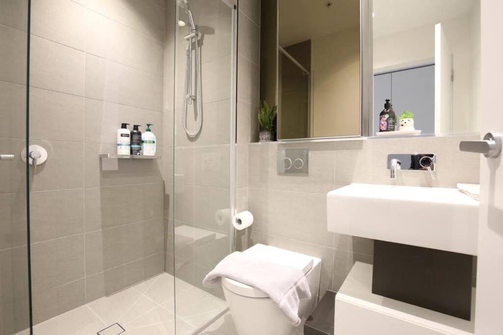 Luxury 2Bedroom2Bathroom Apartment At Mel Cbd メルボルン エクステリア 写真