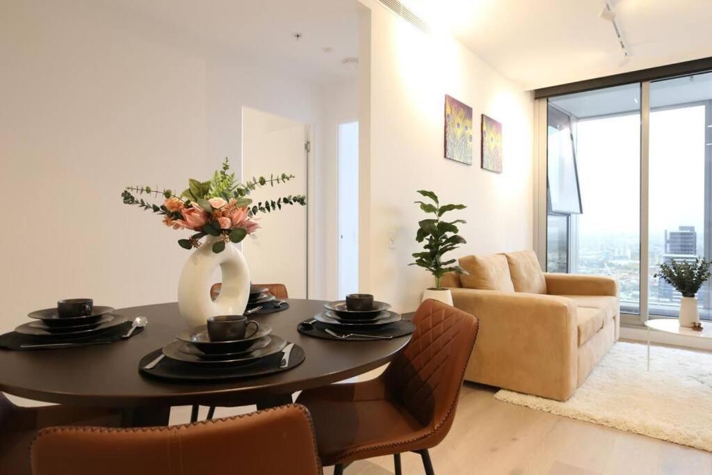 Luxury 2Bedroom2Bathroom Apartment At Mel Cbd メルボルン エクステリア 写真